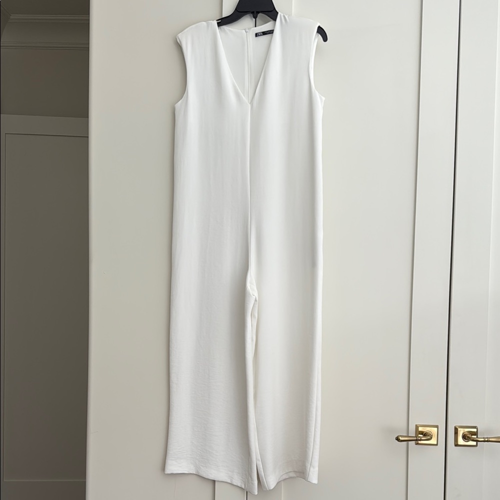 Zara White Sleeveless Jumpsuit